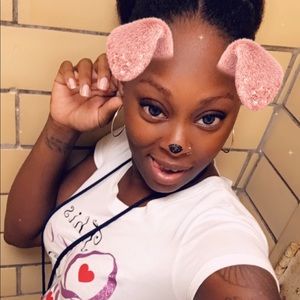 Meet your Posher, Shaquilla